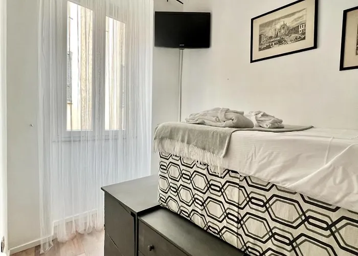 דירה Srental House